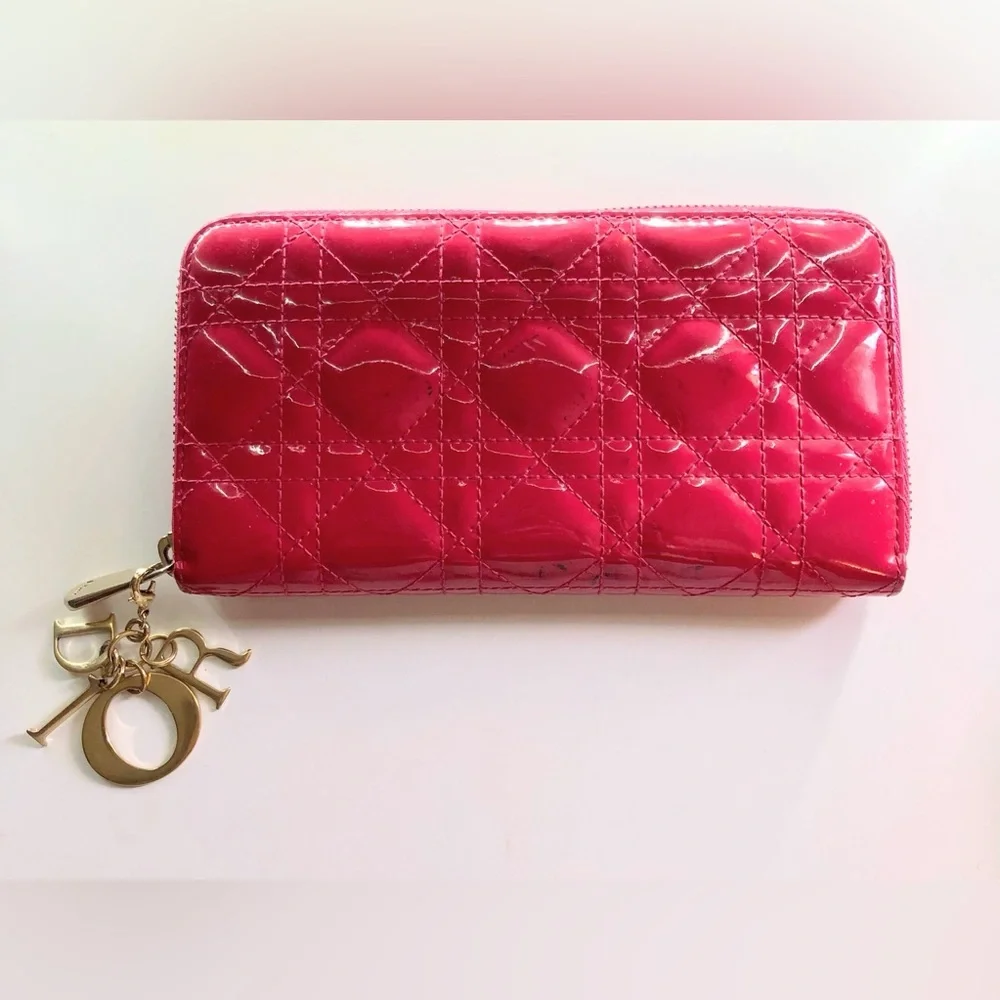 🩷 Lady DIOR Christian Dior Cannage Pink Patent Leather Long Zippy Wallet Charm